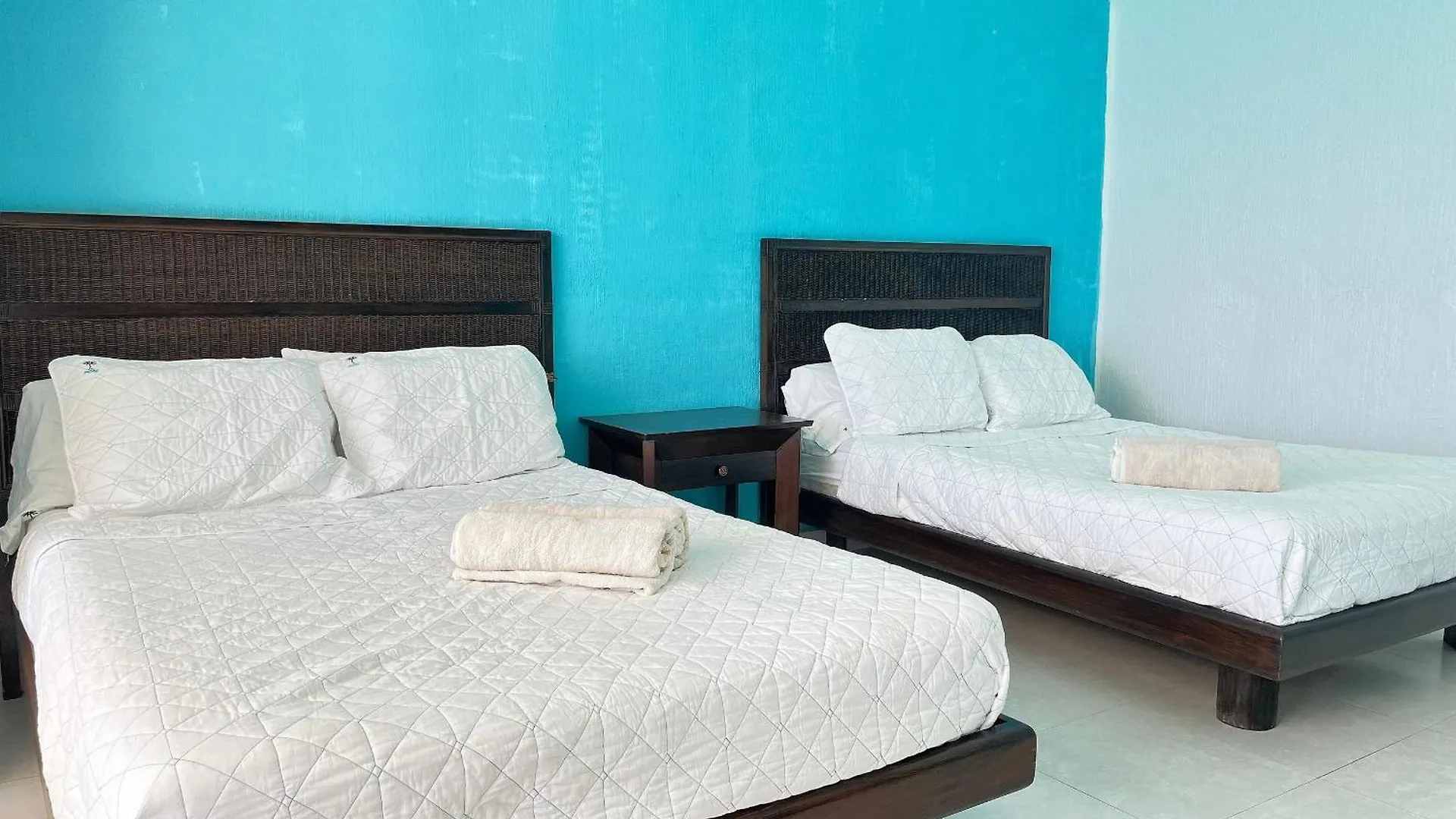 Beautiful Beach Front Pent House In Cancun!!! Lägenhet